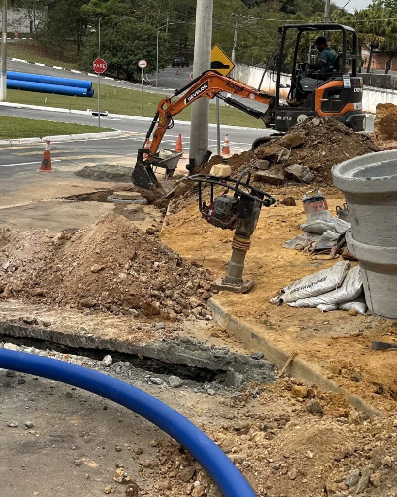 Six Engenharia - Construção civil -Pavimentação - Infraestrutura - Terraplanagem